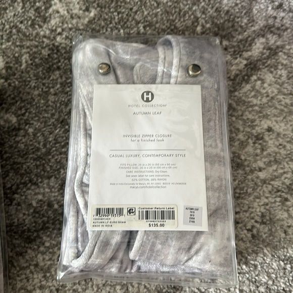 Set of 2 Hotel collection autumn leaf Euro pillow shams new - Picture 3 of 5